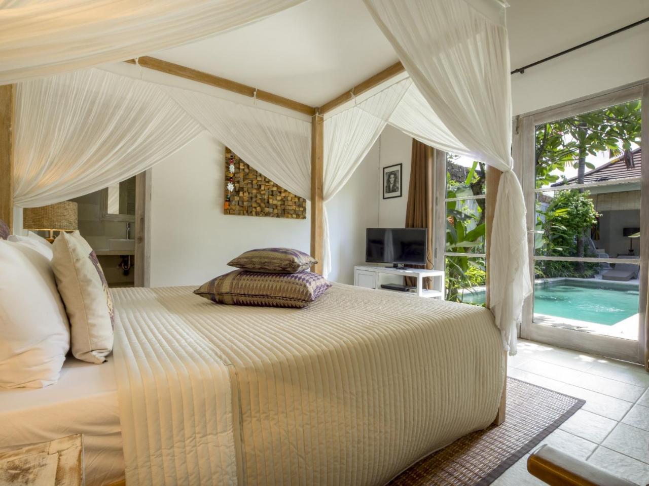 Tara Villa *