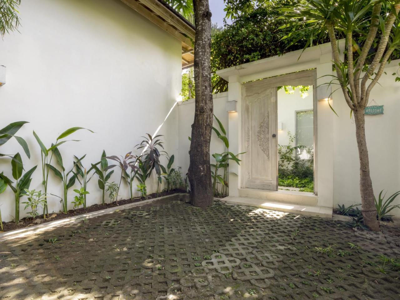 Tara Seminyak (Bali)